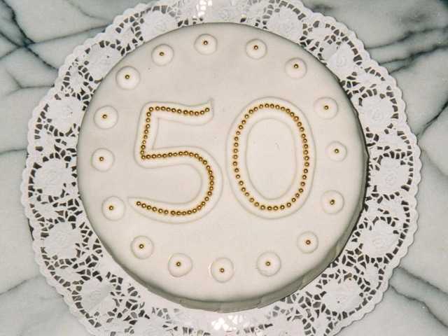 a_goldho.jpg (36103 Byte)